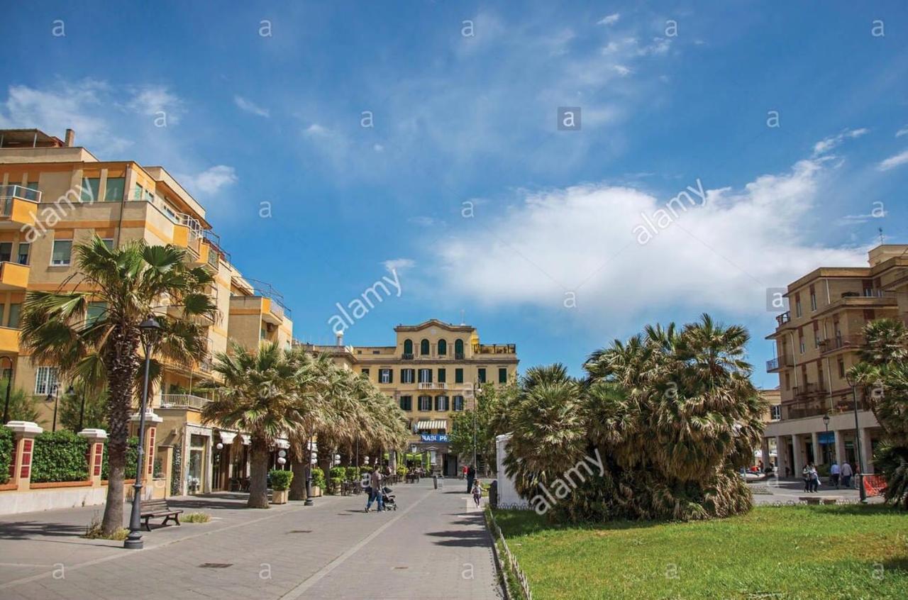 Willa Domus Lido Lido di Ostia Zewnętrze zdjęcie