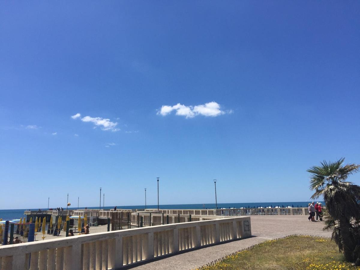 Willa Domus Lido Lido di Ostia Zewnętrze zdjęcie