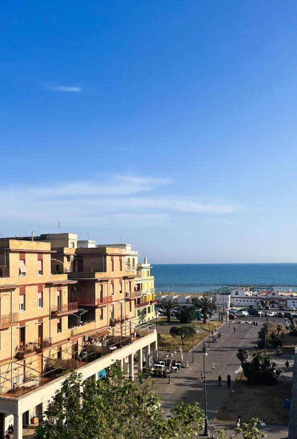 Willa Domus Lido Lido di Ostia Zewnętrze zdjęcie